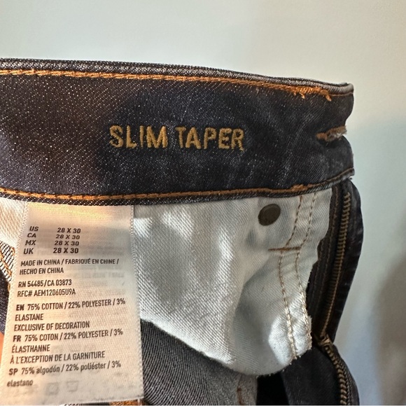 American Eagle Outfitters 360 Extreme Flex Slim Taper Jeans in Dark Wash - Picture 9 of 9